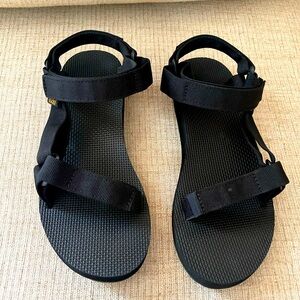 Womens Original Universal Teva Sandals